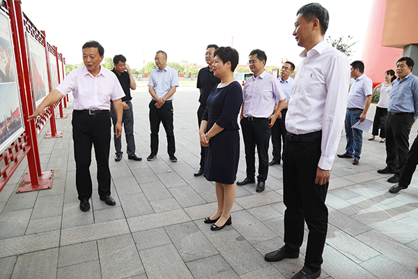 2020年6月3日，时任淮安市委书记、现任广西壮族自治区党委常委、自治区人民政府副主席蔡丽新在MK体育在线登录酒业调研重大项目建设以及经济网格化开展情况。